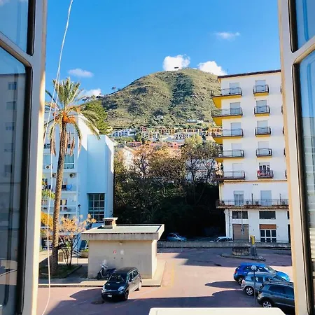 La Casa Di Anita Apartment *
